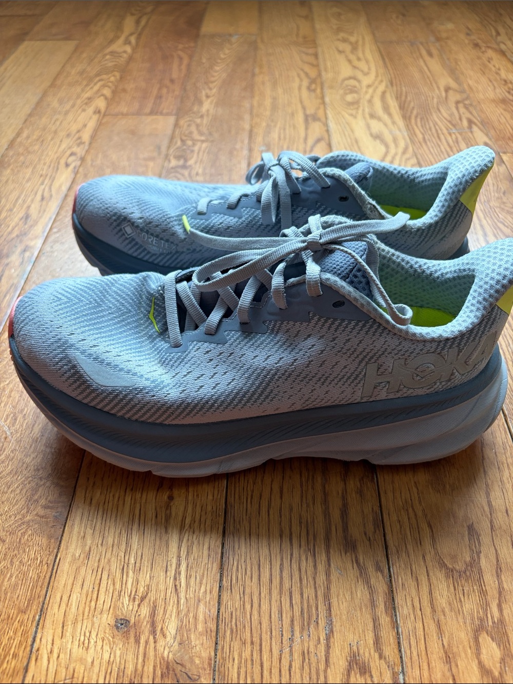 Hoka Clifton 9